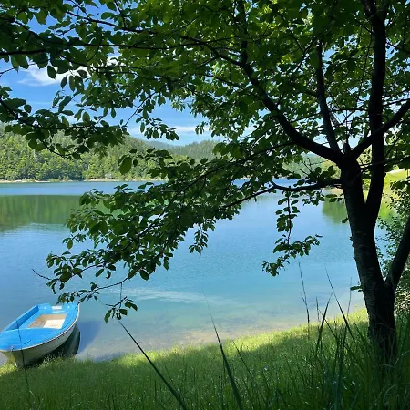 Gorska Lokvarsko Jezero לוקווה